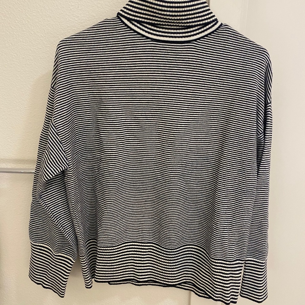 Oak and fort oversized striped turtleneck